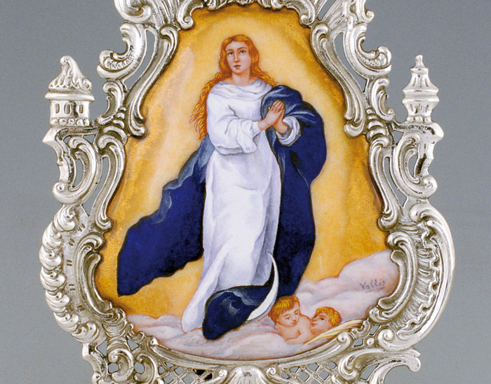 Pililla Ref.165 Inmaculada concepción. Esmalte pintado. 16x24cm