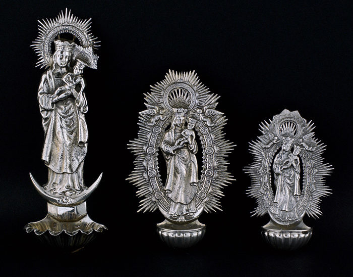 Pilillas Ref.465-471-464 Virgen de la Almudena 18x6cm - 14x9cm - 11x7cm